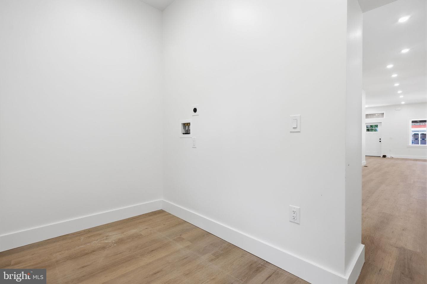 5517 Hunter Street photo 12