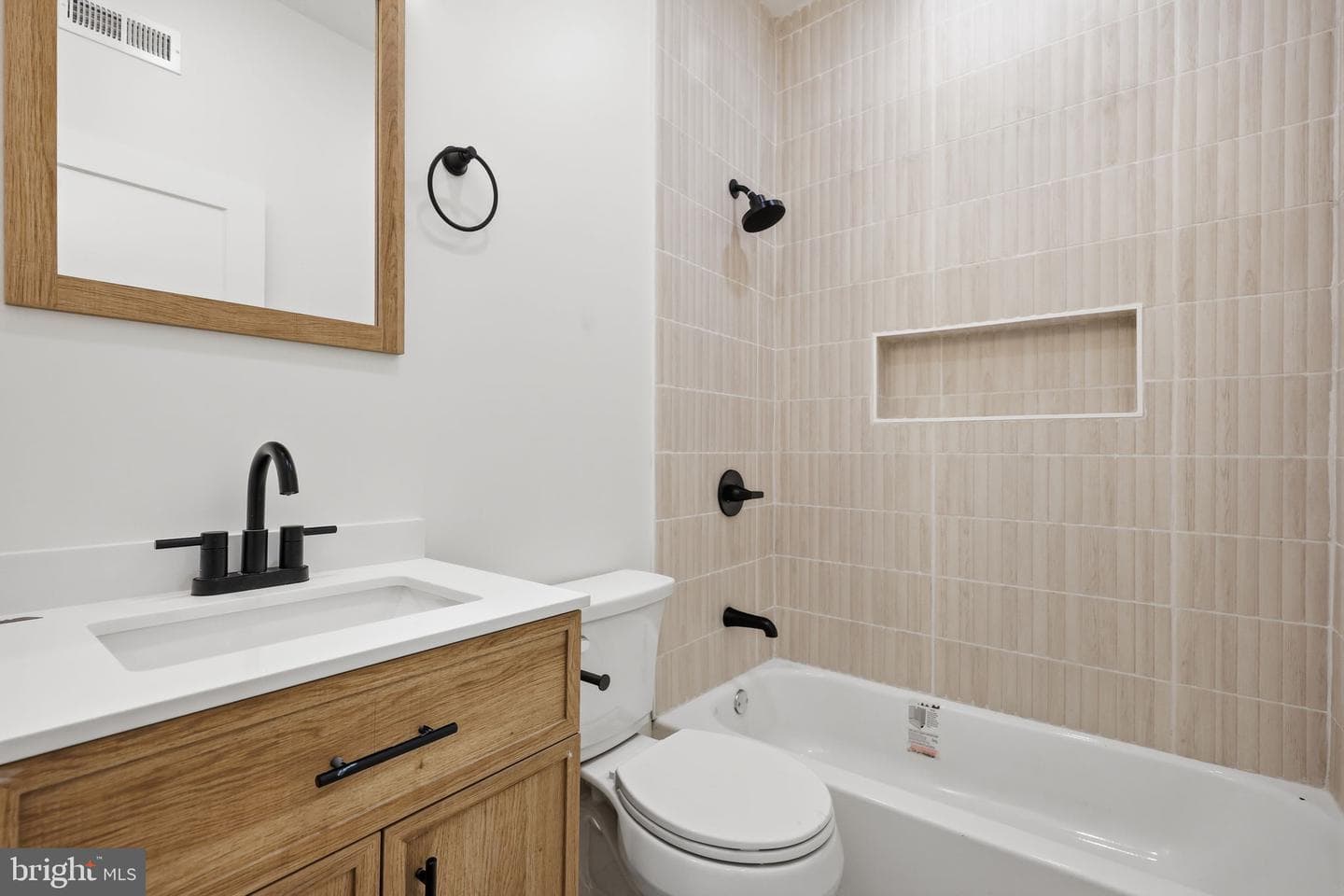 5517 Hunter Street photo 14