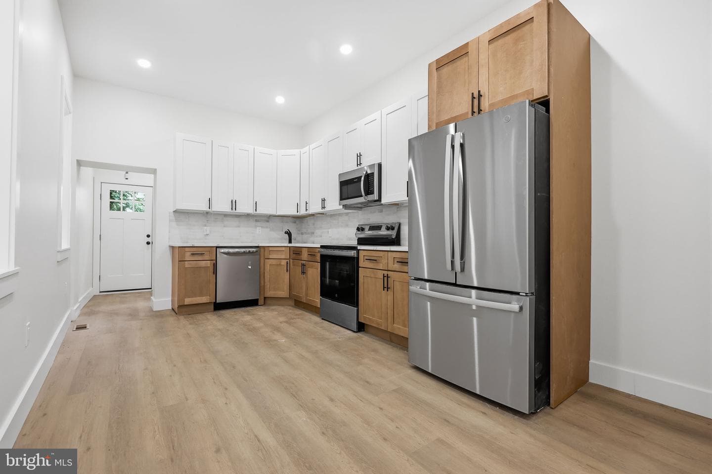 5517 Hunter Street photo 7