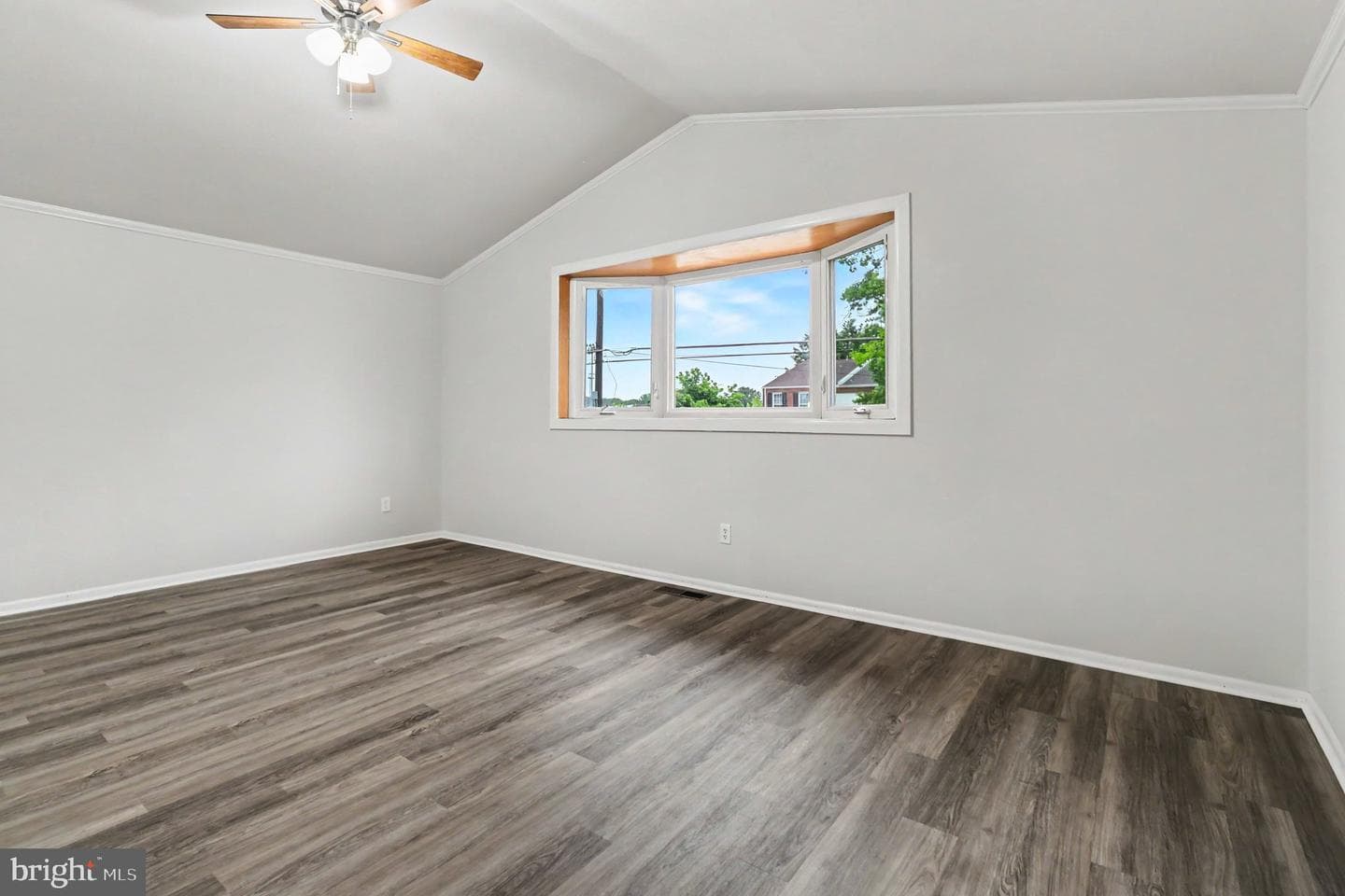 3318 Red Lion Road photo 3
