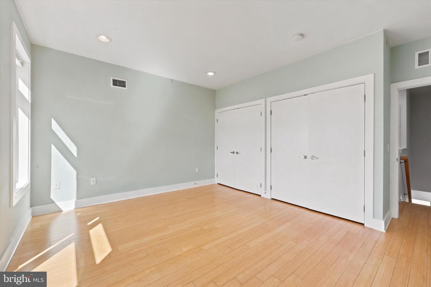 2544 Salmon Street photo 11