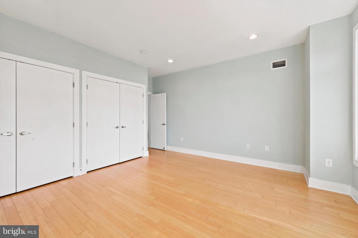 2544 Salmon Street photo 13