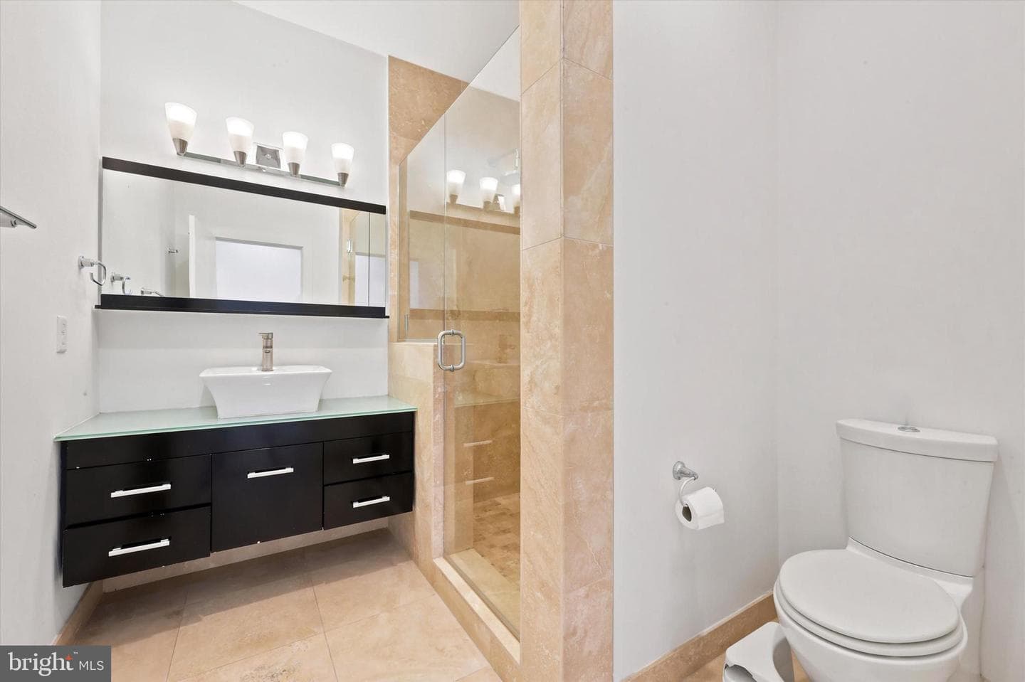 2544 Salmon Street photo 14