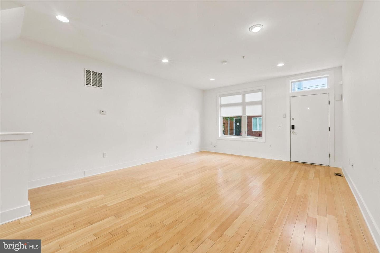2544 Salmon Street photo 7