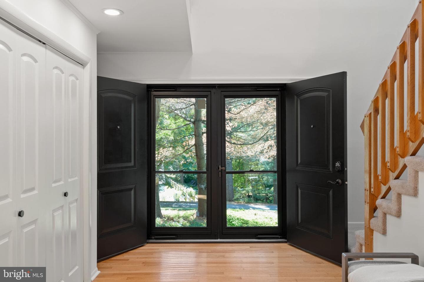 3525 W School House Lane photo 14