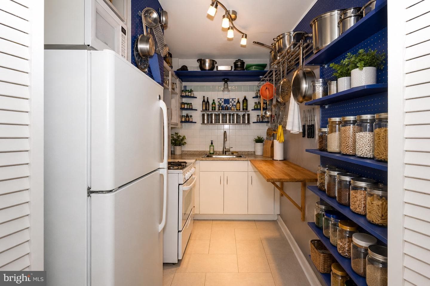 118 S 21st Street #1211 photo 5