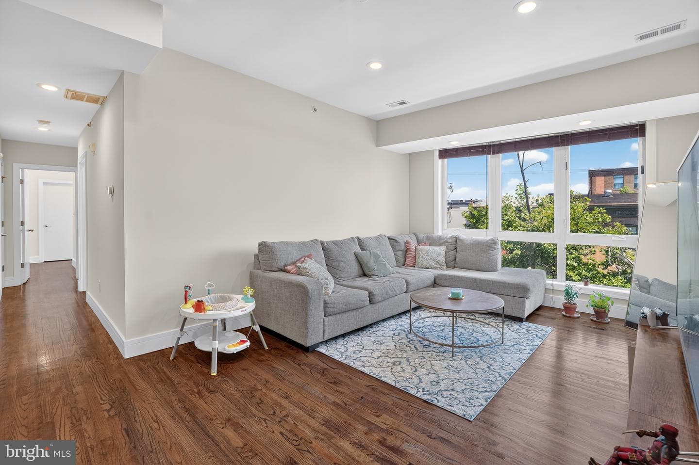 1526 N 2nd Street #8 photo 5