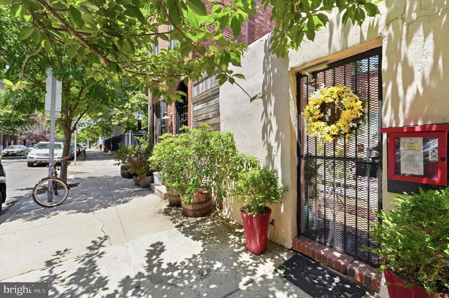 820 S 4th Street #b, Philadelphia