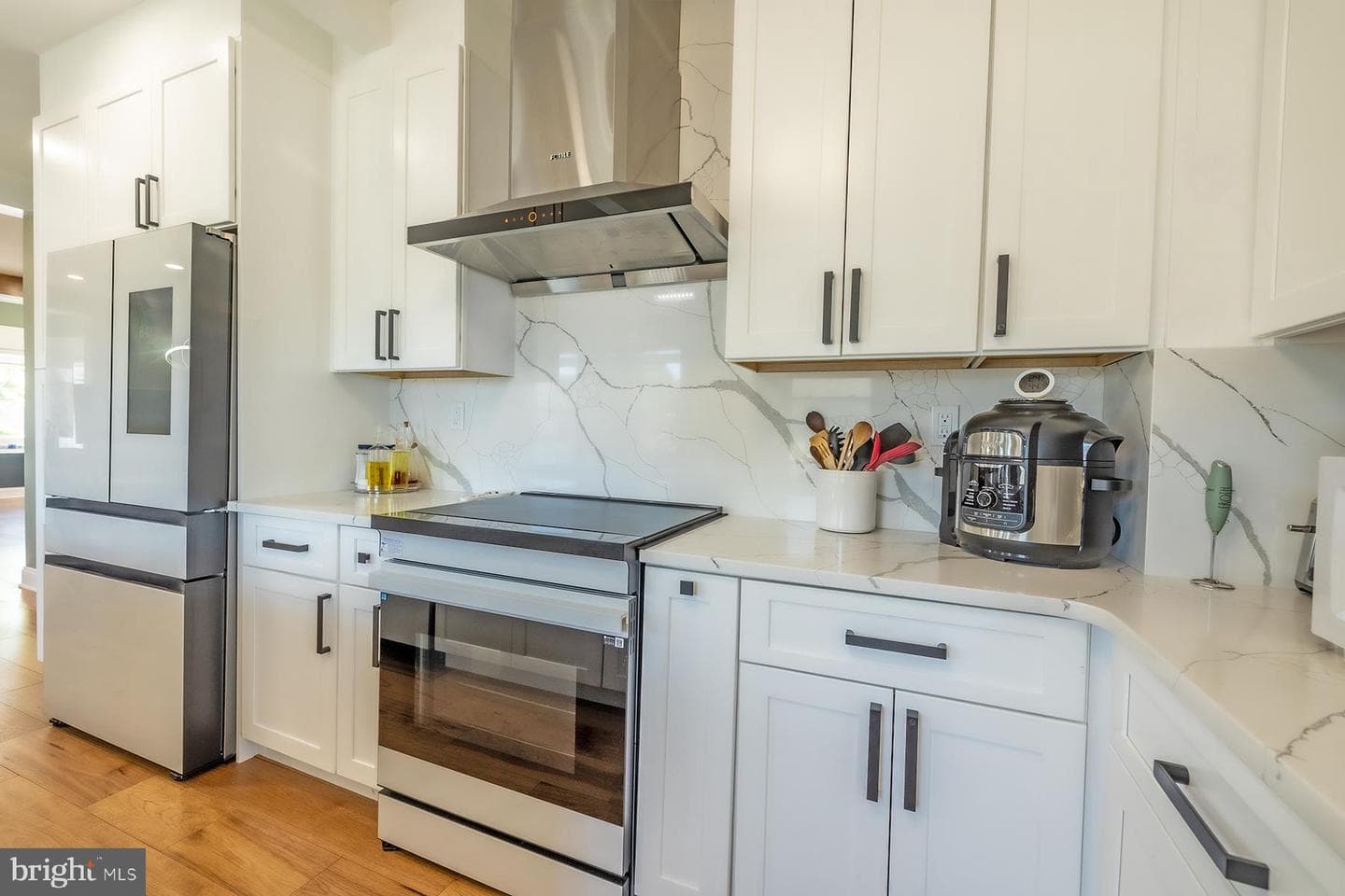 621-625 Gilham Street photo 26
