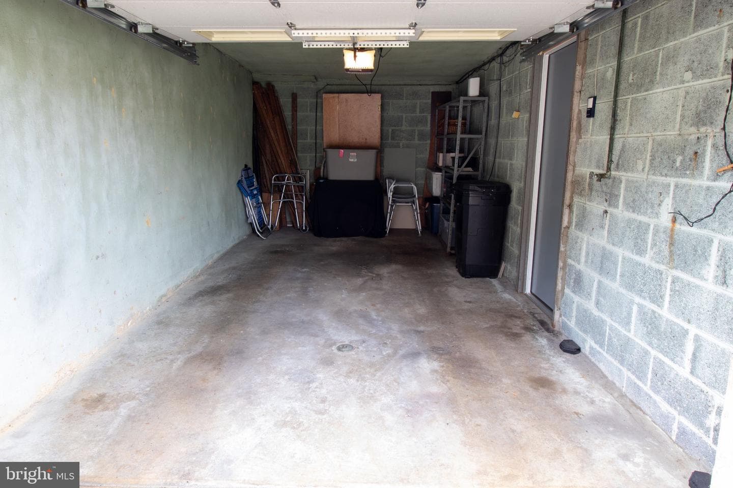 1334 E Cardeza Street photo 23