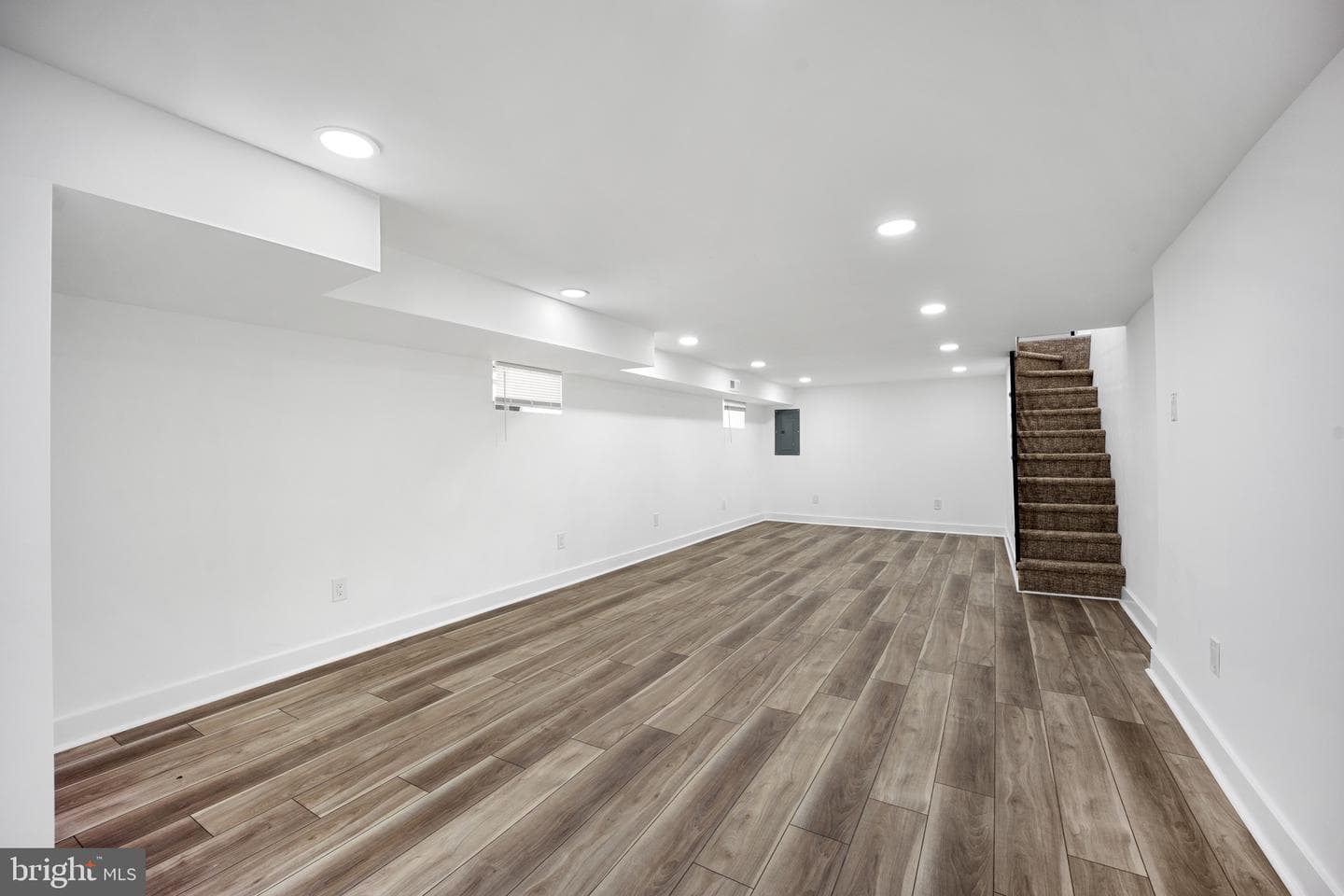 7100 N Broad Street photo 29