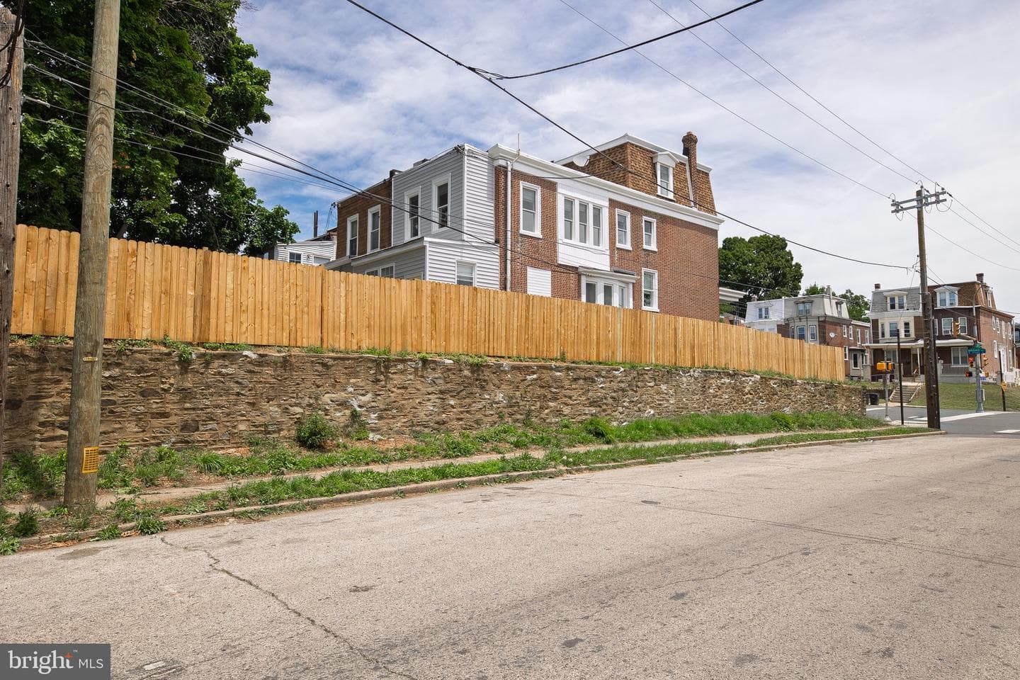 7100 N Broad Street photo 34