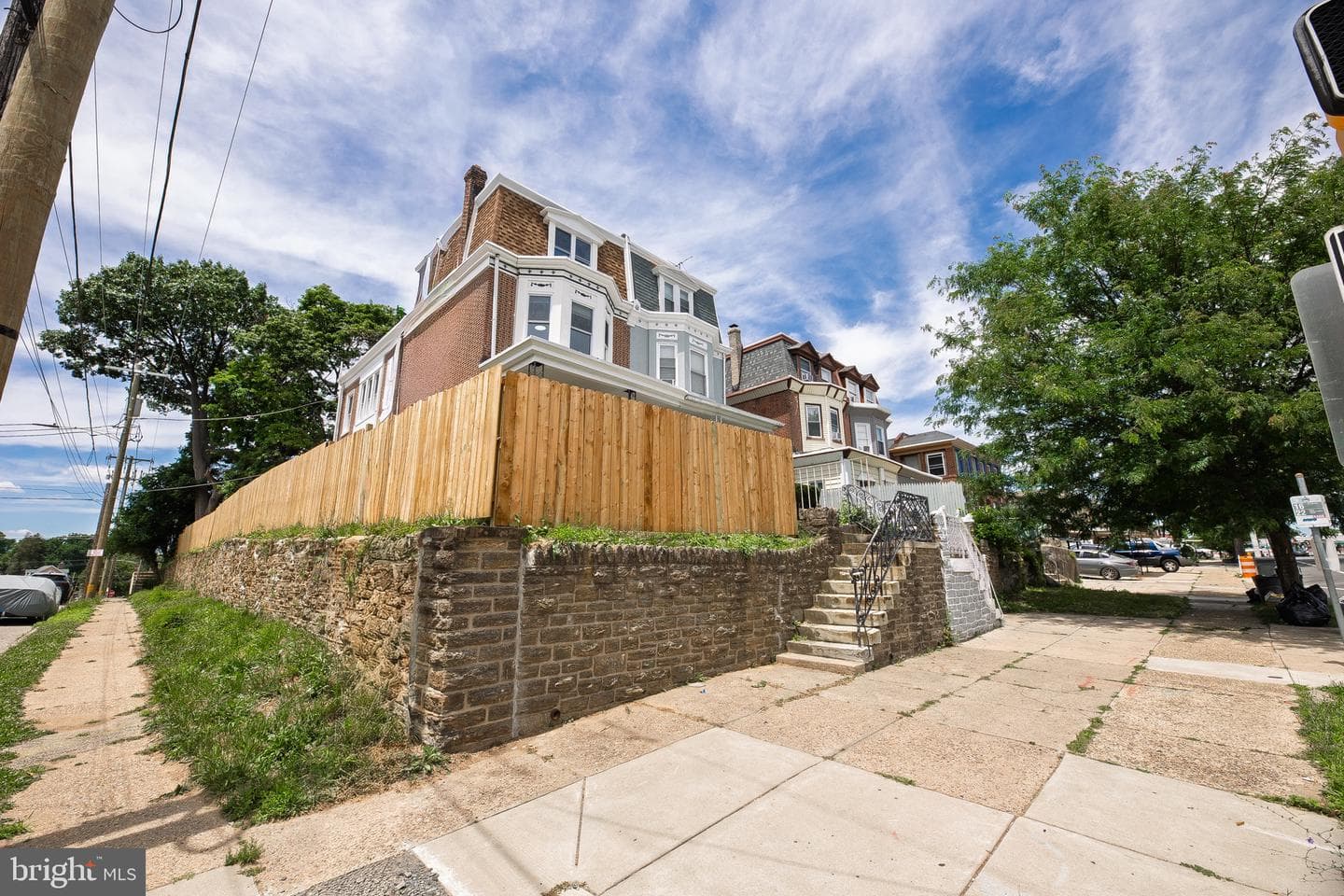 7100 N Broad Street photo 38