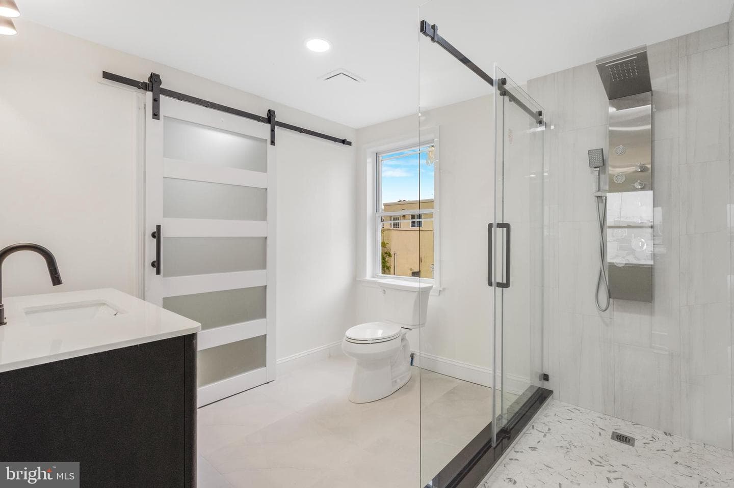 505 Greenwich Street photo 16