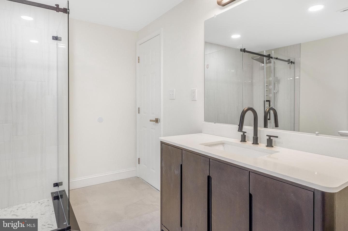505 Greenwich Street photo 20