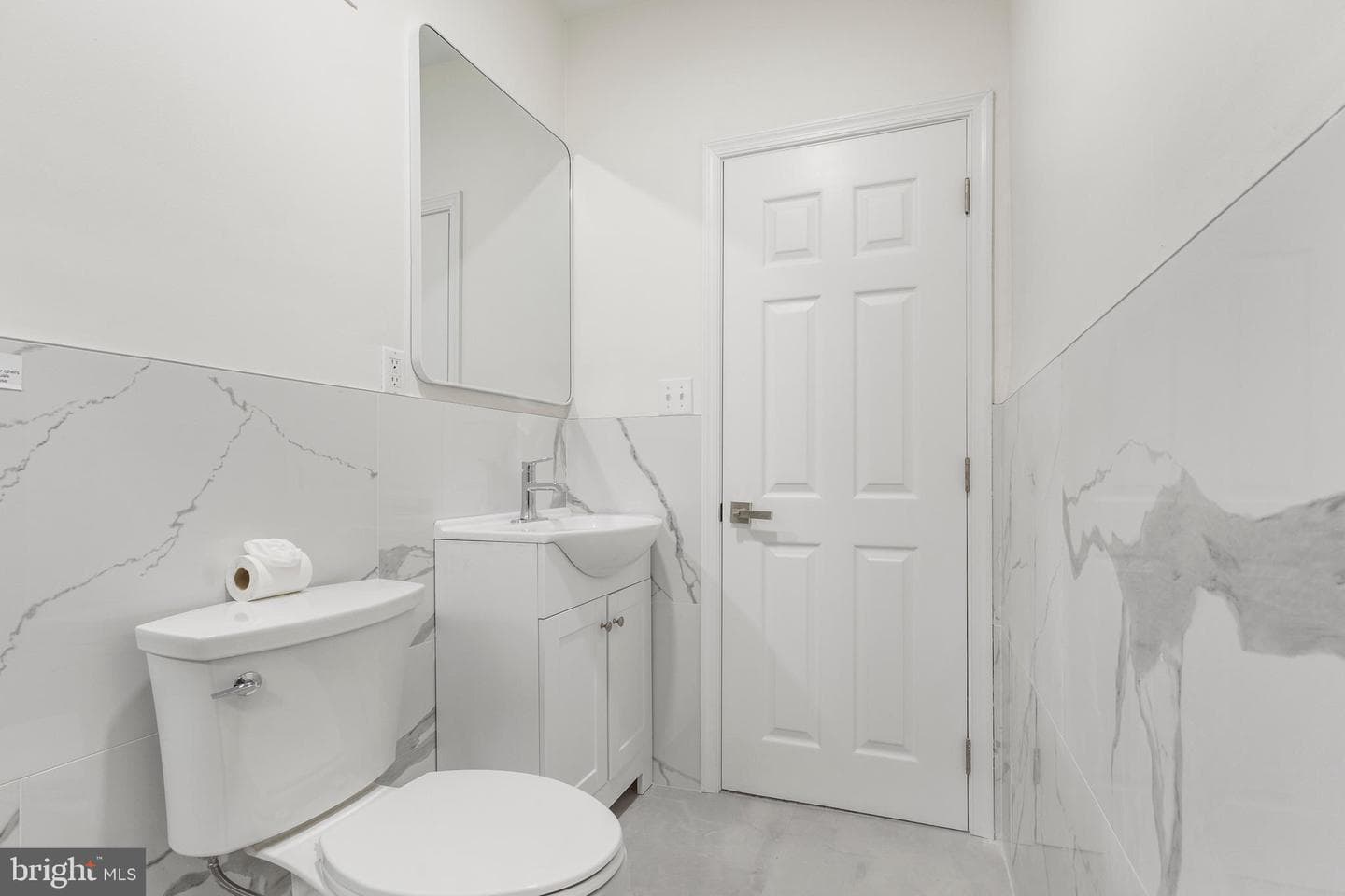 505 Greenwich Street photo 32