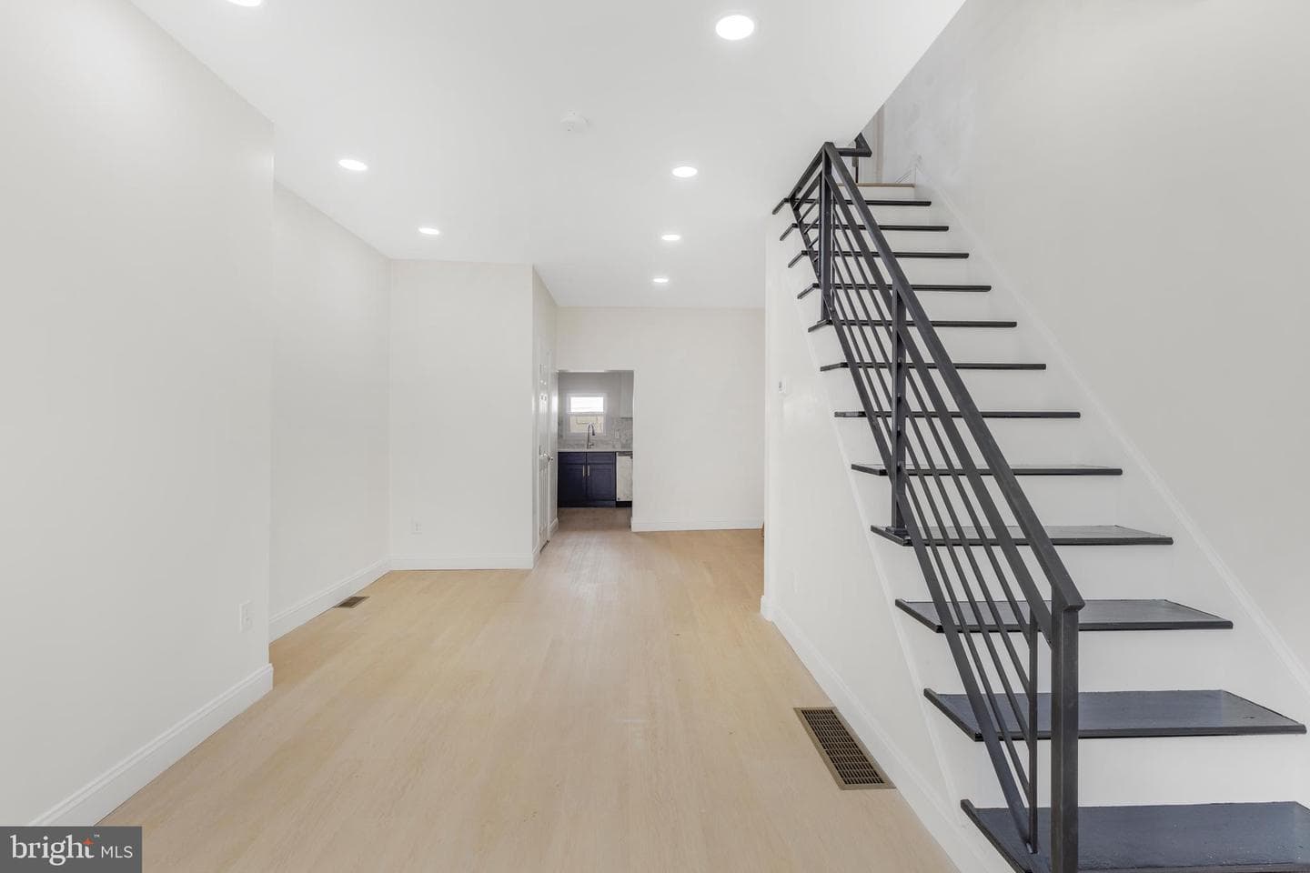 505 Greenwich Street photo 4