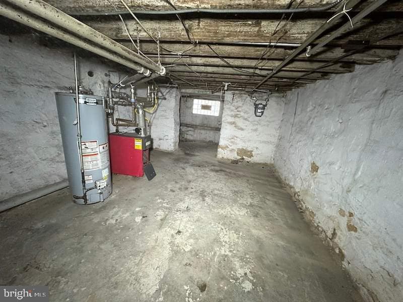 1537 Dyre Street photo 10