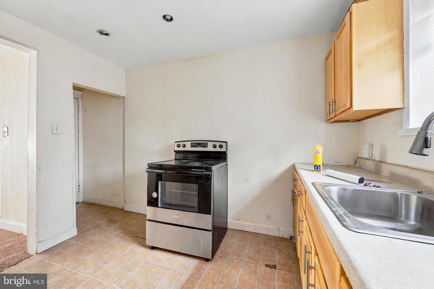 1804 S Taylor Street photo 7