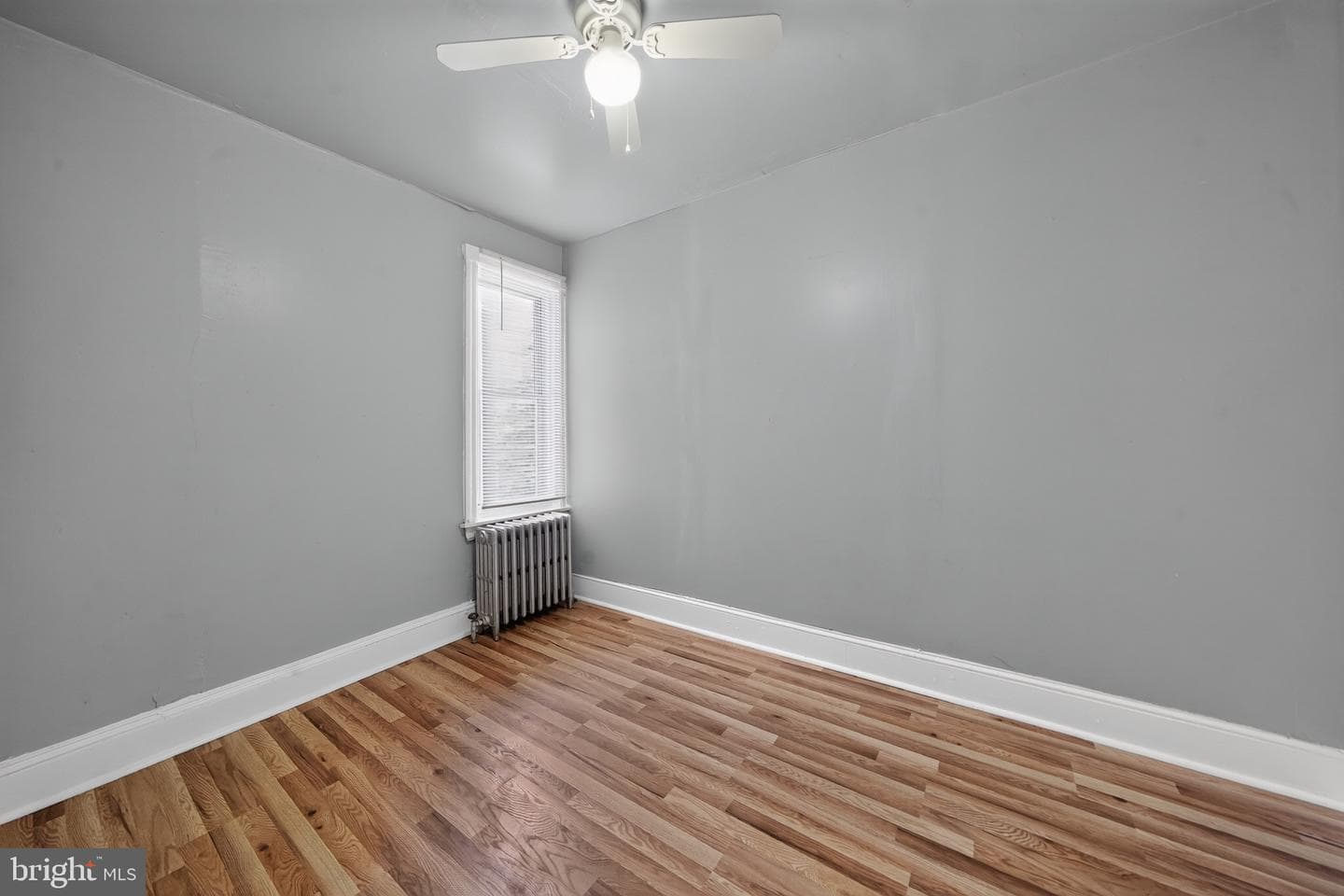 2220 S Croskey Street photo 17