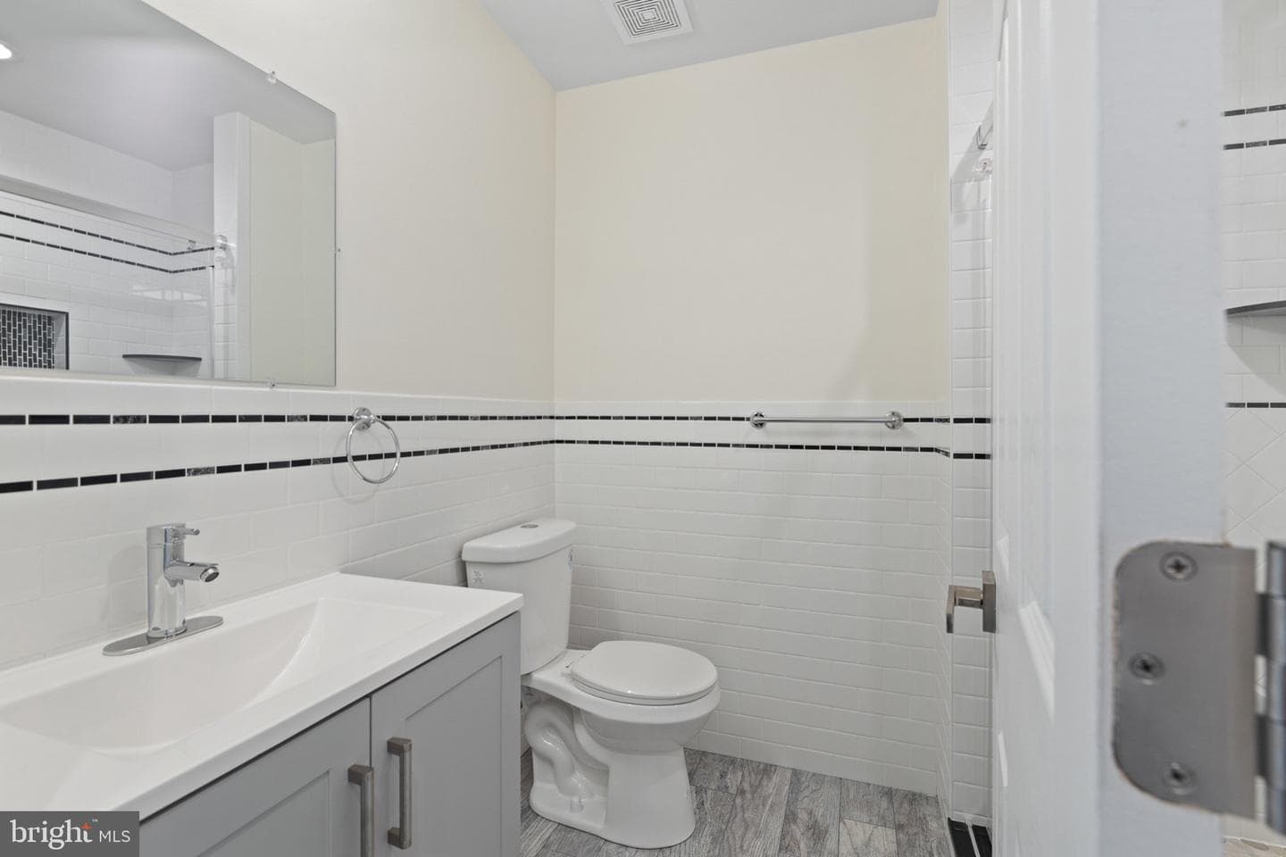 2035 N Orianna Street photo 24