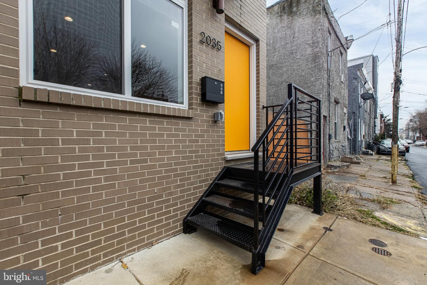 2035 N Orianna Street photo 5