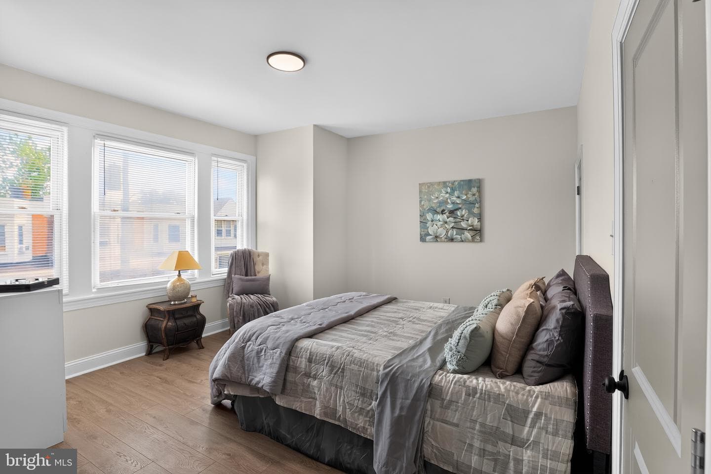5741 Hunter Street photo 13