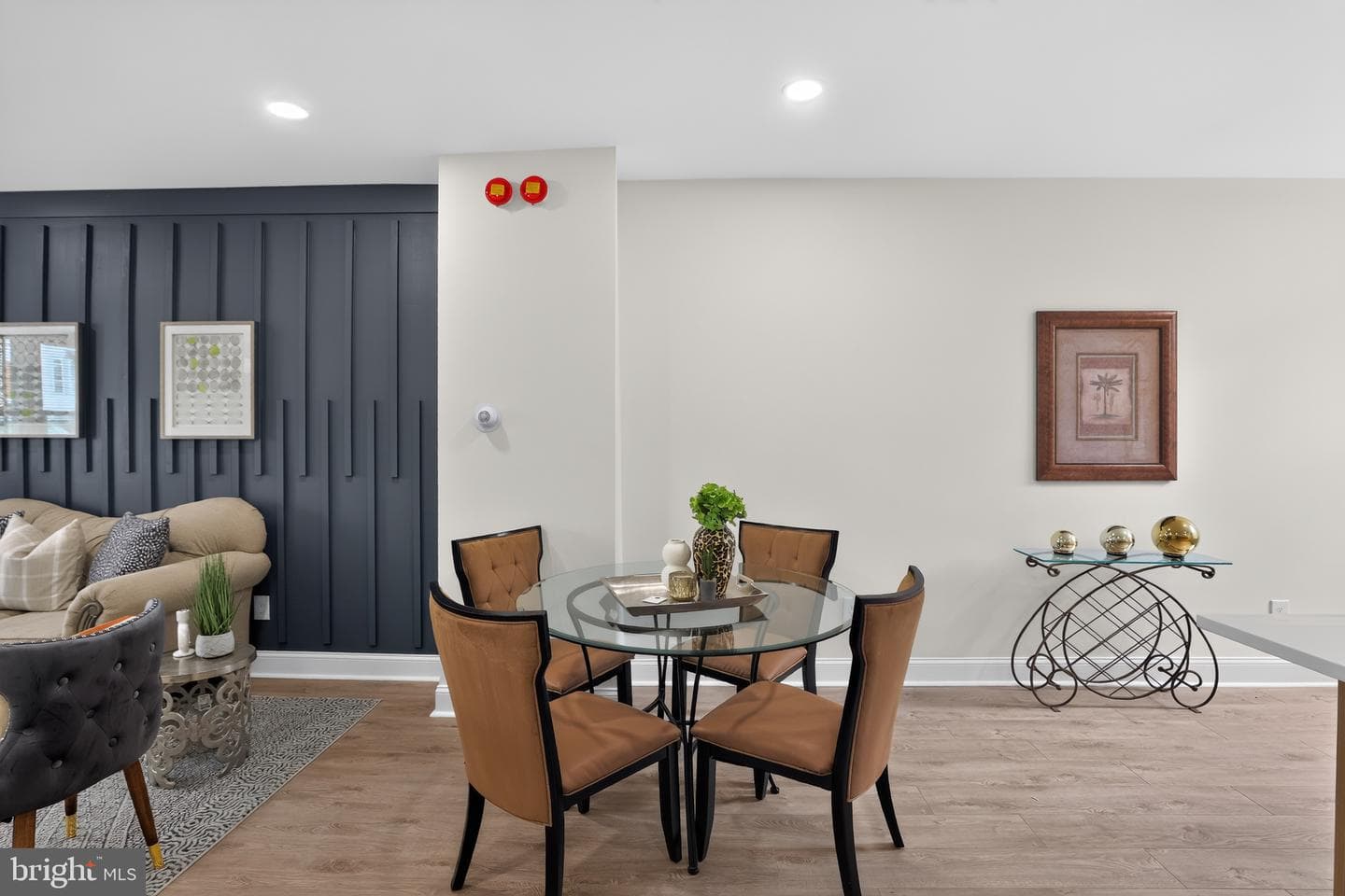 5741 Hunter Street photo 4