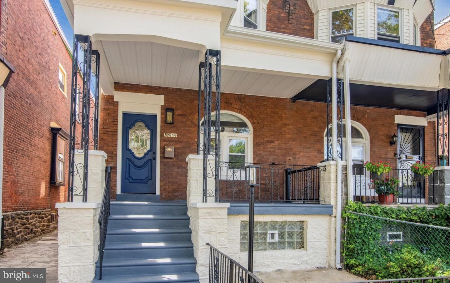 5516 Cedar Avenue, Philadelphia