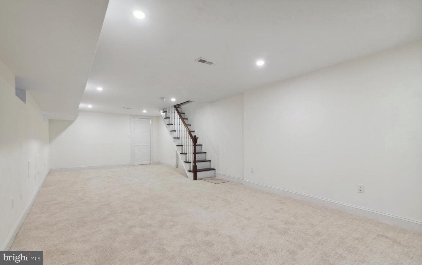 5516 Cedar Avenue photo 40