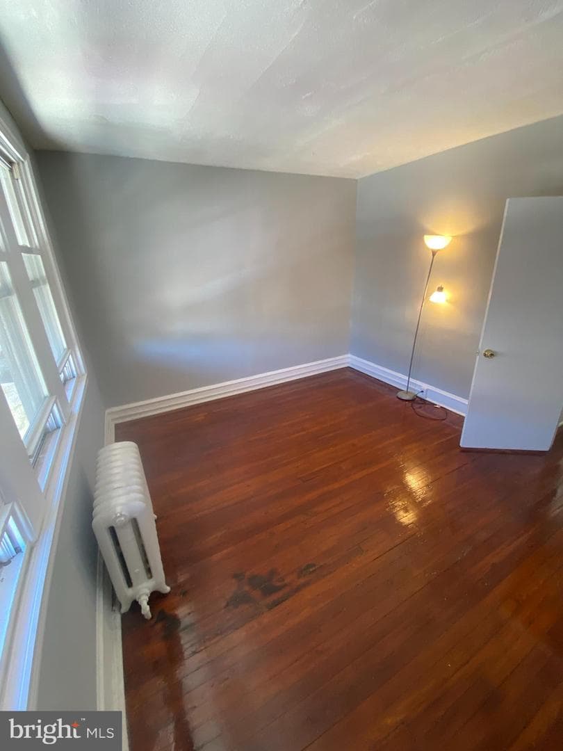 5205 Glenloch Street photo 10