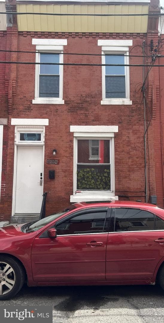 2930 W Arizona Street, Philadelphia