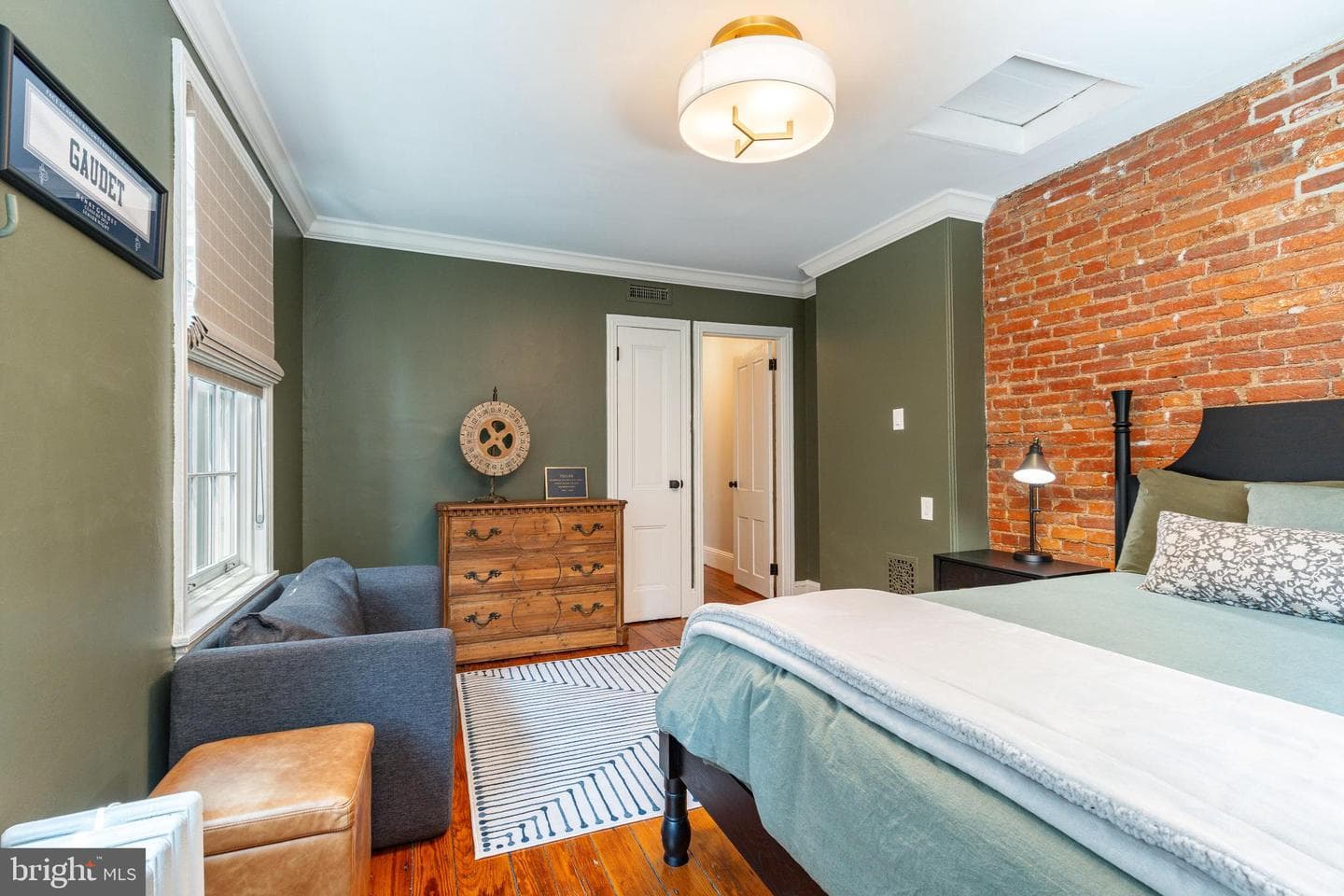 2032 Cherry Street photo 34