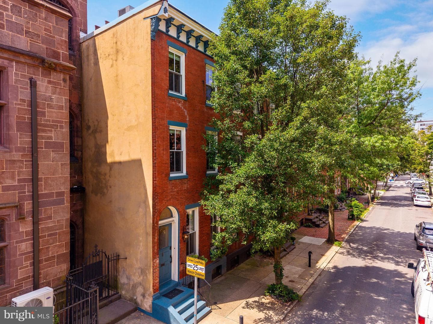 2032 Cherry Street photo 53