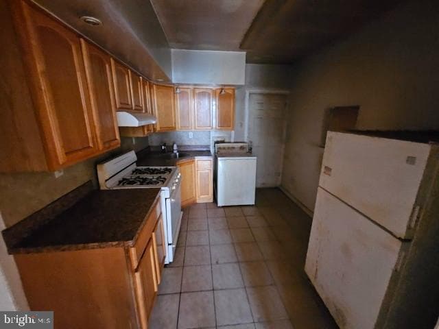 2310 N Gratz Street photo 4
