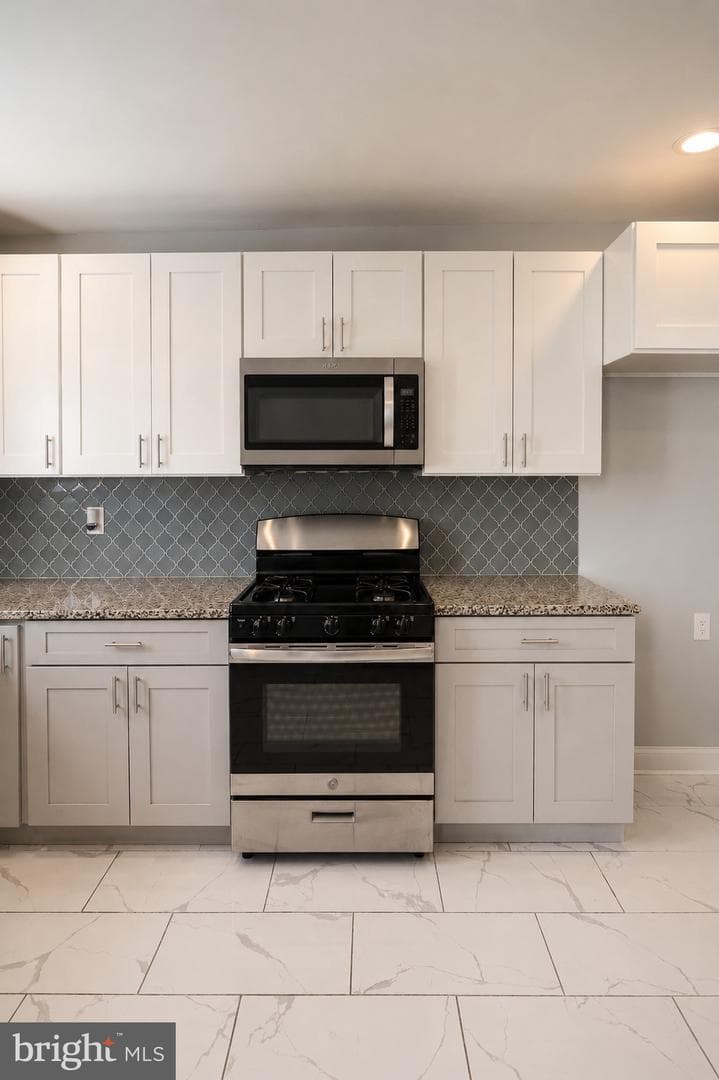 866 Anchor Street photo 18