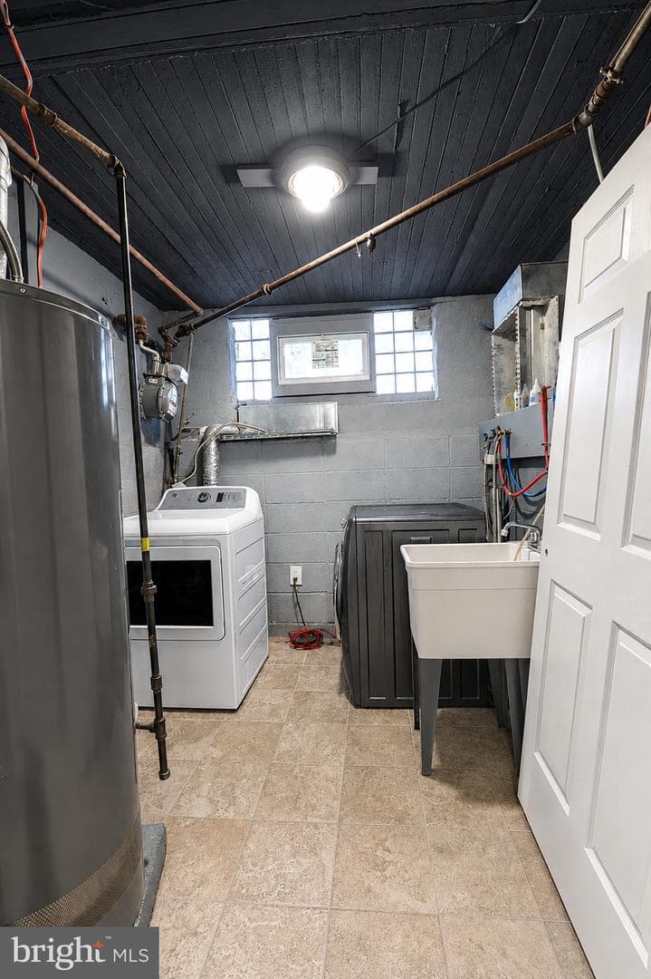 866 Anchor Street photo 42