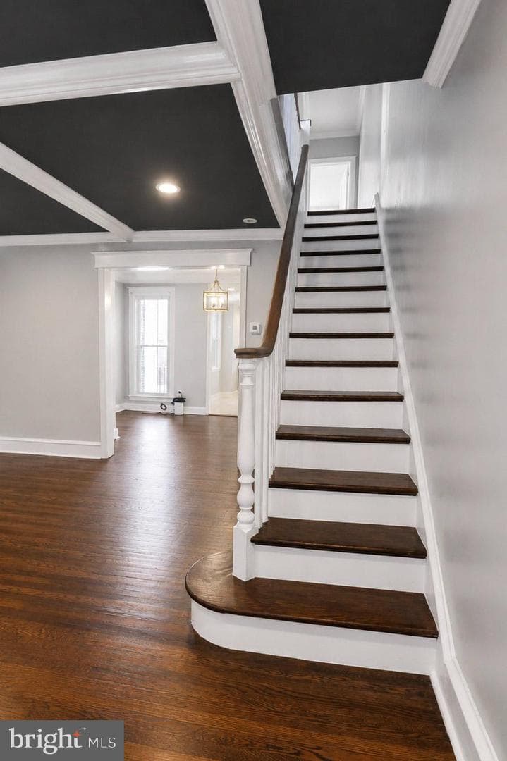 866 Anchor Street photo 6
