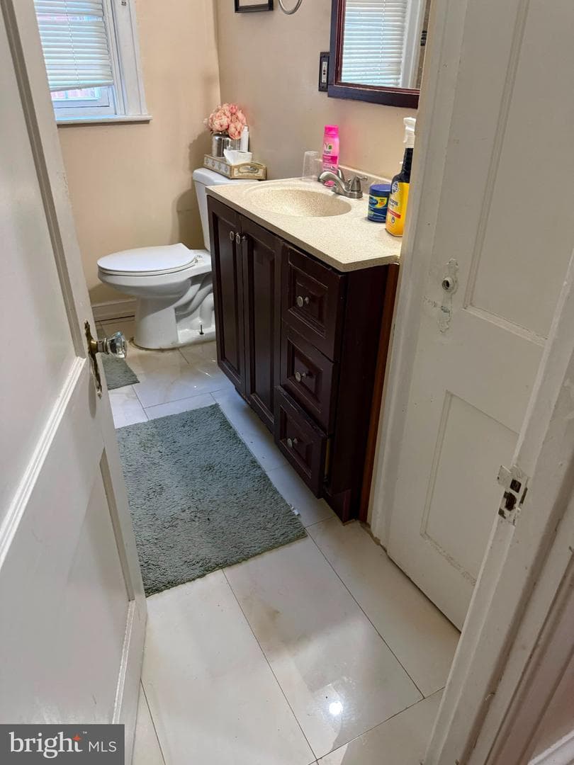 1429 Englewood Street photo 9
