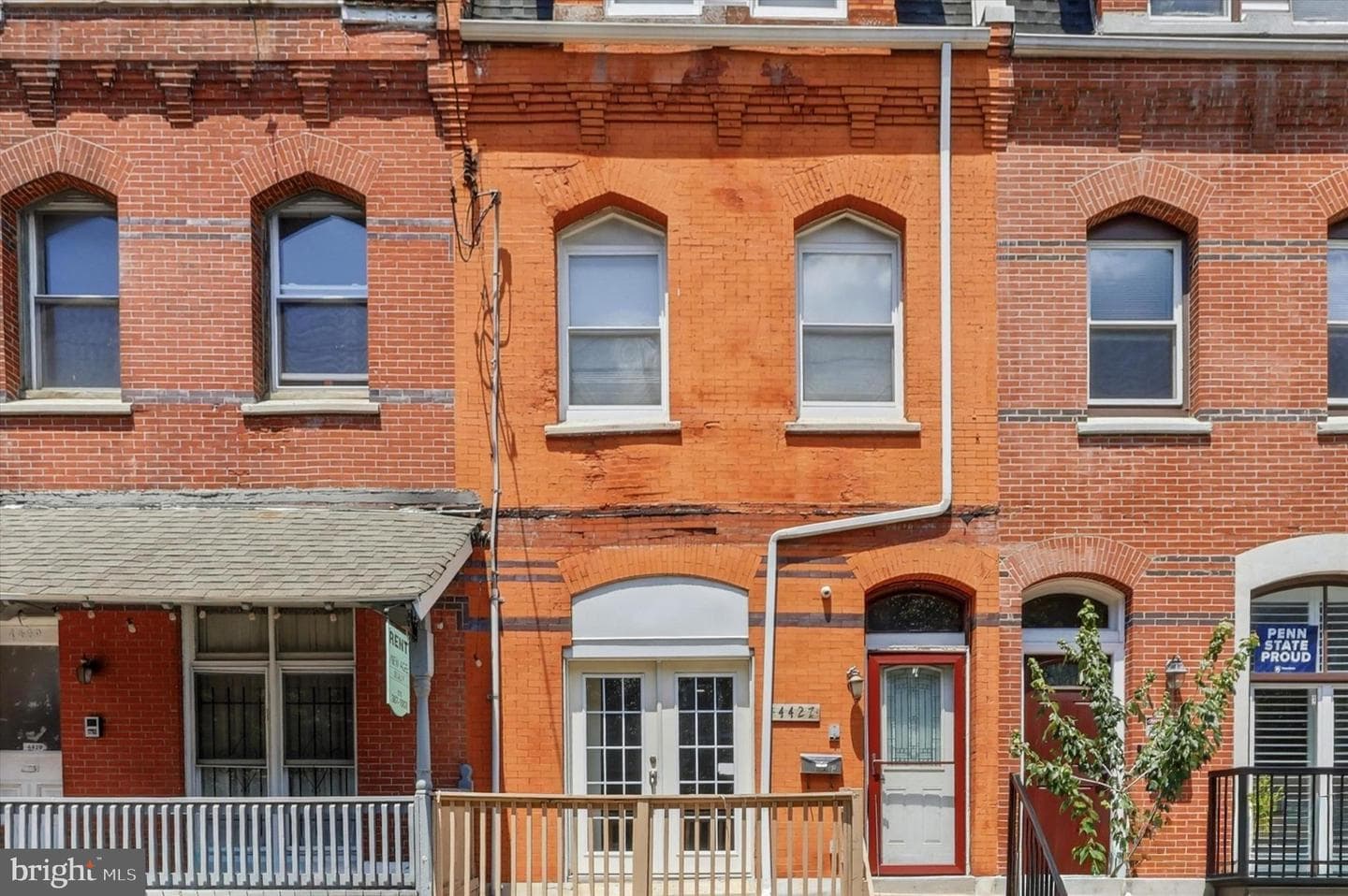 4427 Sansom Street, Philadelphia