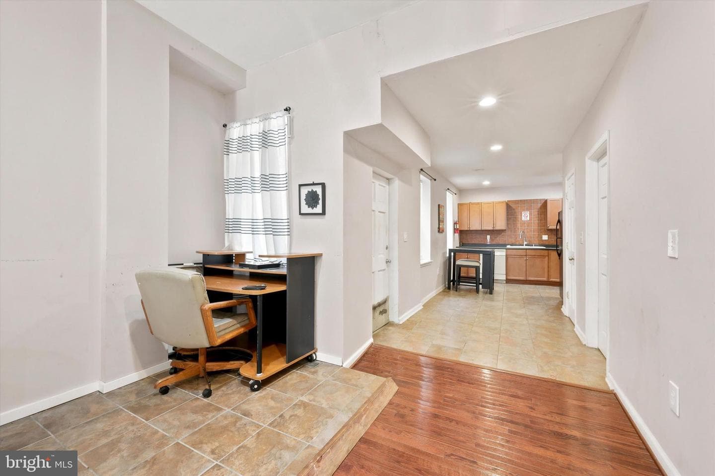 4427 Sansom Street photo 10