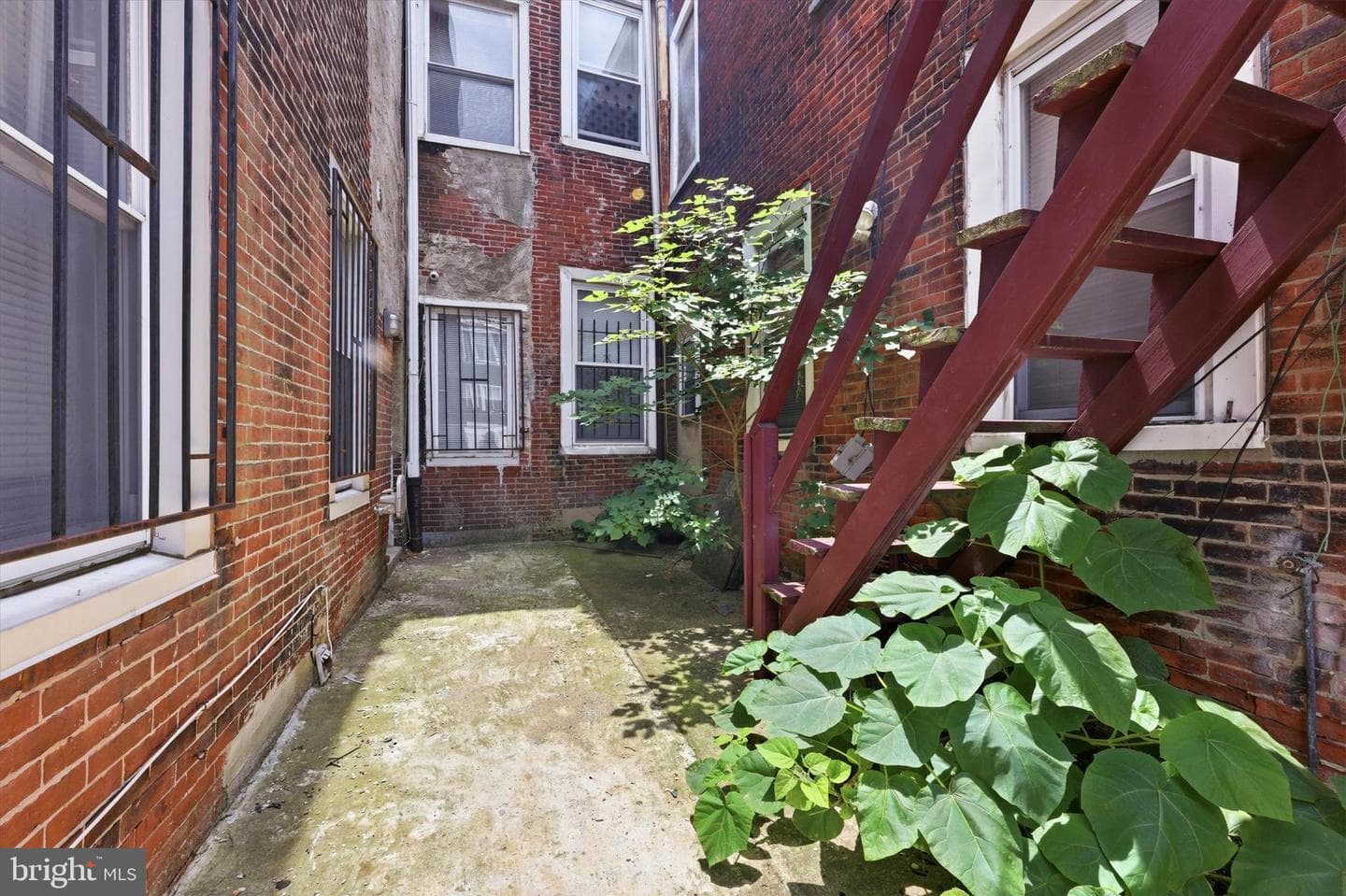 4427 Sansom Street photo 25