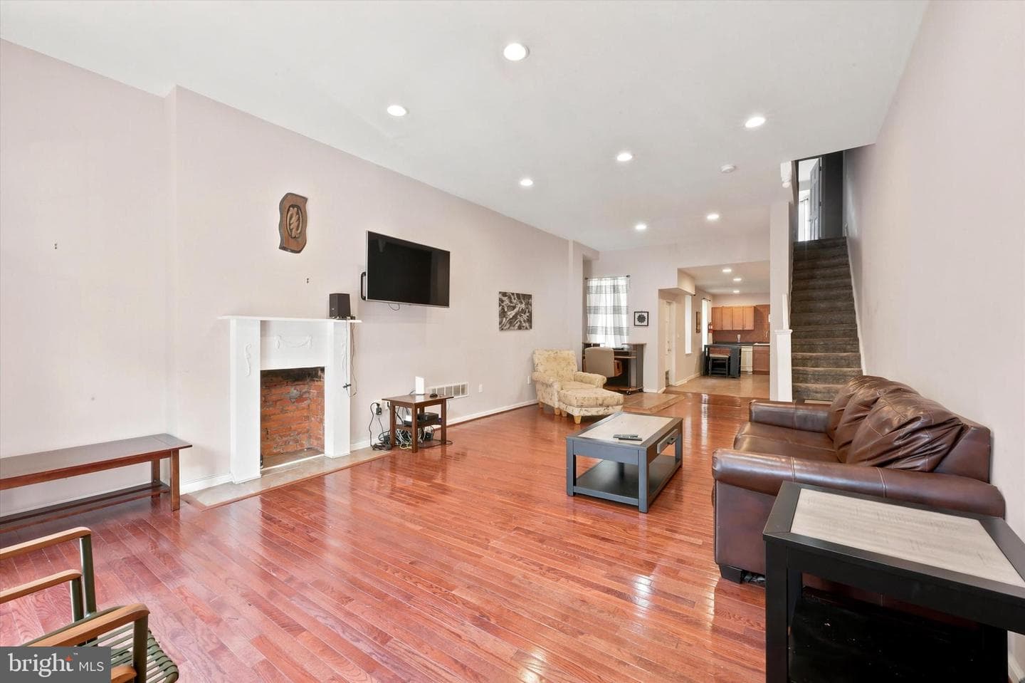 4427 Sansom Street photo 4