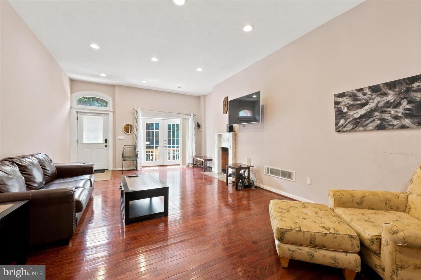 4427 Sansom Street photo 7