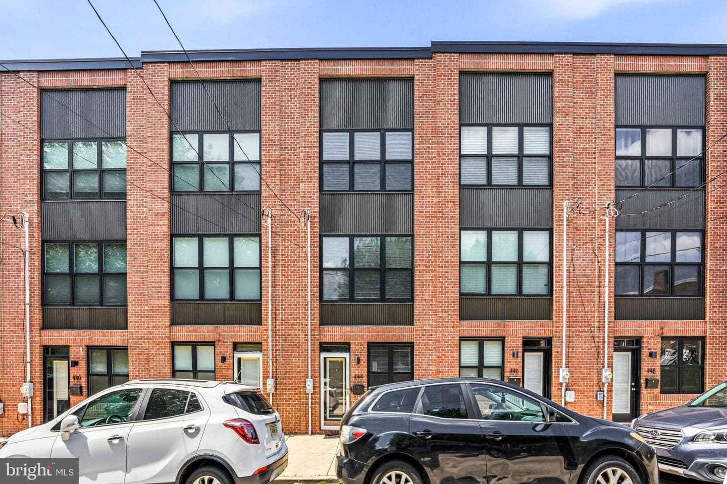 444 Kingsley Street, Philadelphia