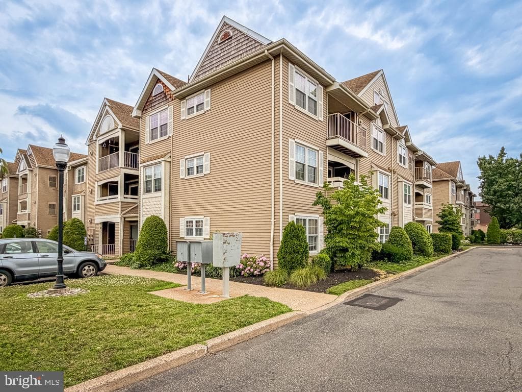 72105 Delaire Landing Road, Philadelphia