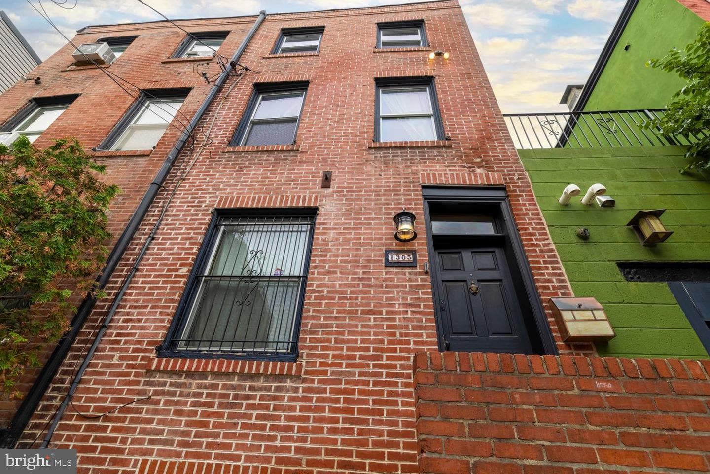 1305 Rodman Street photo 3