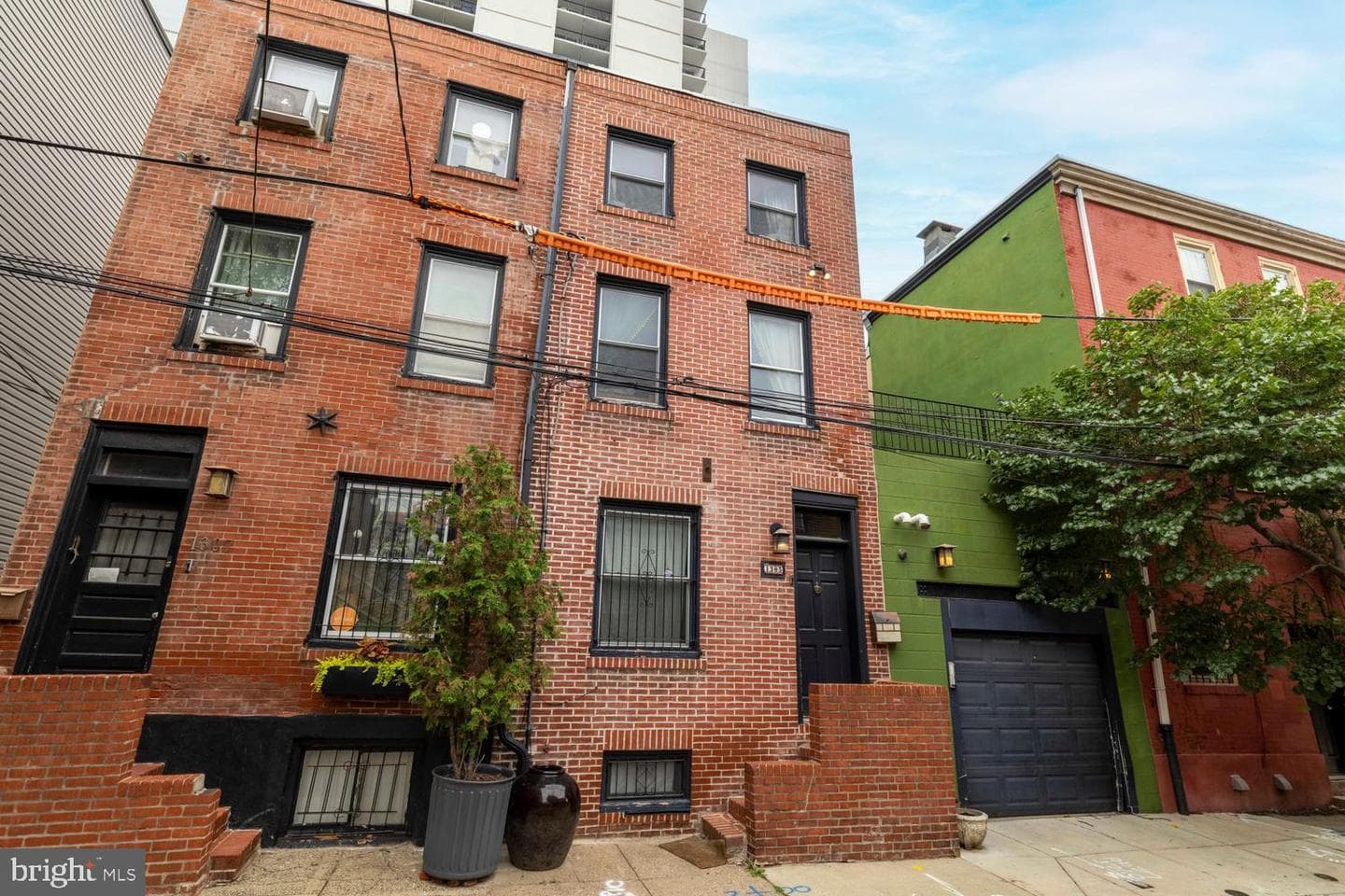 1305 Rodman Street photo 4
