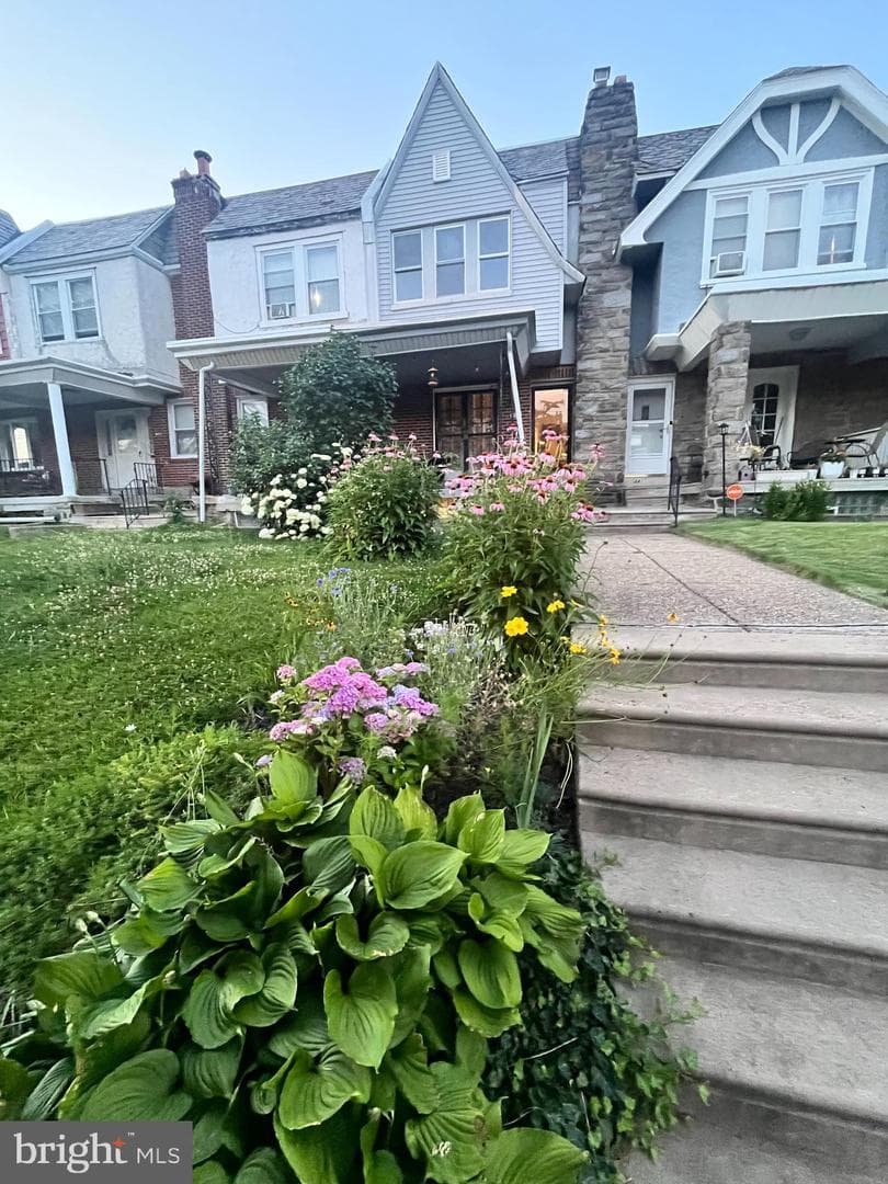 4413 Sherwood Road, Philadelphia