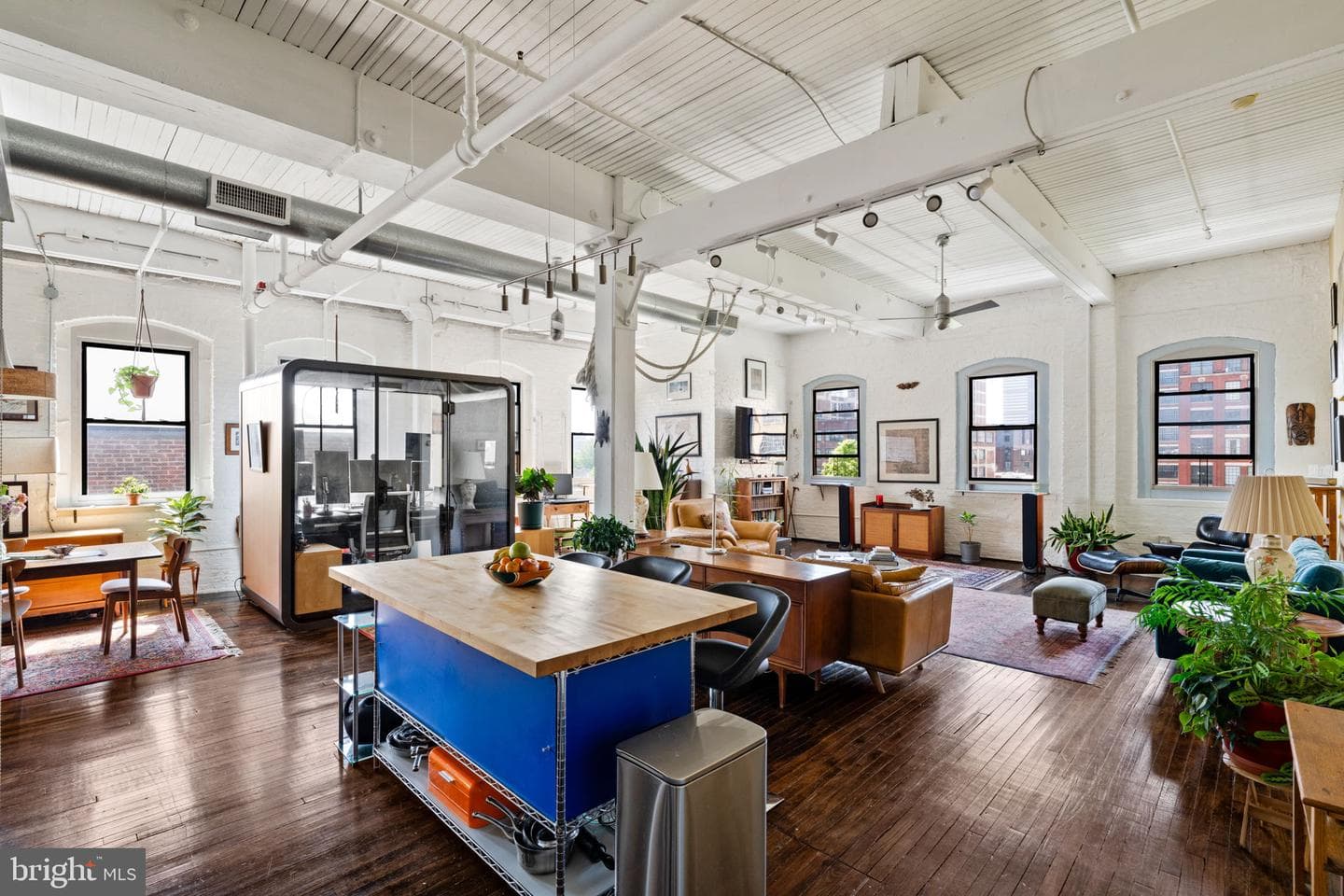 429 N 13th Street #5g, Philadelphia